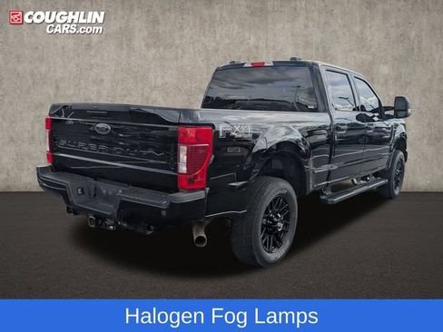 Used 2022 Ford F250 XLT w/ Black Appearance Package AWD/4WD image 8