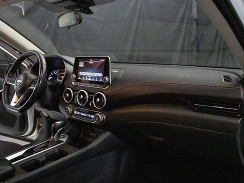 Used 2024 Nissan Sentra SR image 15