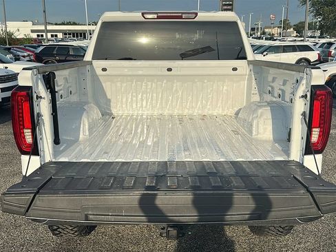 Used 2025 GMC Sierra 1500 SLT RWD image 35