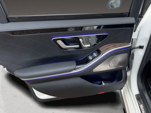 Used 2022 Mercedes-Benz S 580 4MATIC Sedan image 13