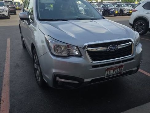 Used 2018 Subaru Forester 2.5i Premium AWD/4WD image 8
