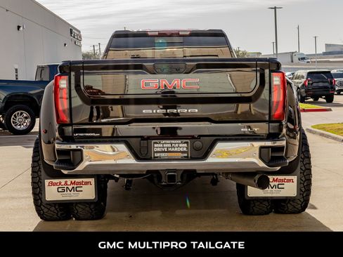 Used 2025 GMC Sierra 3500 SLT w/ Texas SLT Premium Package image 9