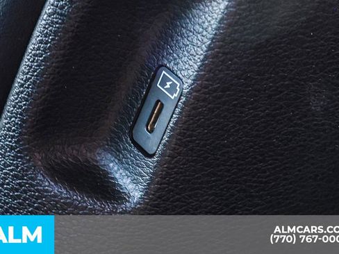 Used 2025 Kia Telluride S image 59