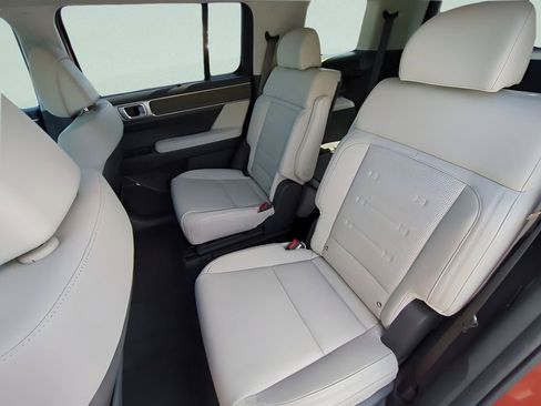 Used 2025 Hyundai Santa Fe Calligraphy image 14