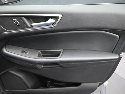 Certified 2022 Ford Edge SEL AWD/4WD image 29