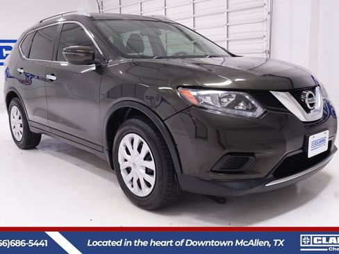 Used 2016 Nissan Rogue S w/ Appearance Package FWD image 3