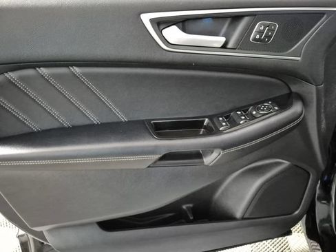 Used 2018 Ford Edge Sport w/ Equipment Group 401A AWD/4WD image 15