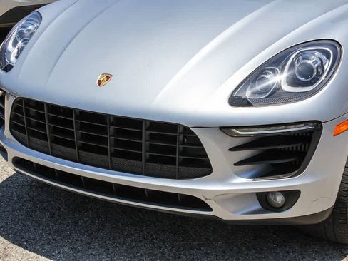 Used 2018 Porsche Macan S AWD/4WD image 8