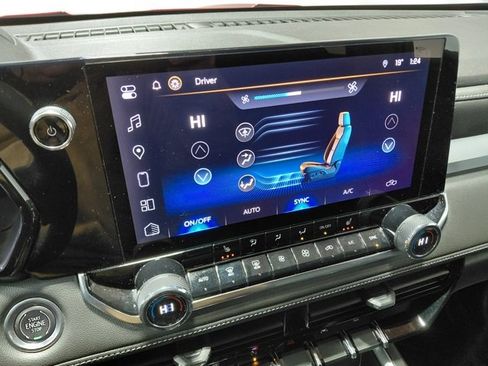 Certified 2023 Chevrolet Colorado LT w/ LT Convenience Package III image 38