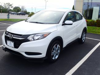Certified 2017 Honda HR-V LX image 1