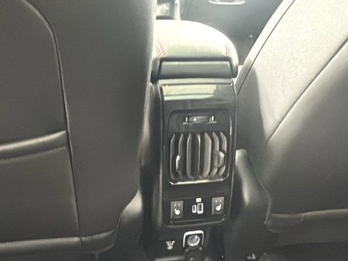 Used 2022 Jeep Compass Trailhawk w/ Trailhawk Elite Group image 38