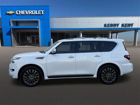 Used 2023 Nissan Armada Platinum w/ Captain's Chairs Package AWD/4WD image 39