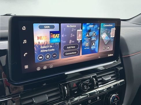 New 2026 Nissan Pathfinder SV AWD/4WD image 17