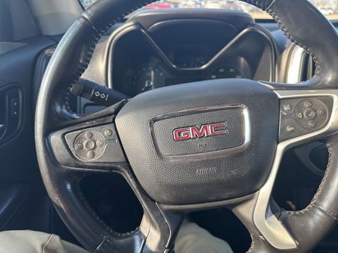 Used 2019 GMC Canyon SLE w/ Driver Alert Package image 13