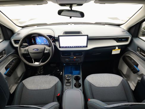 New 2025 Ford Maverick XLT w/ XLT Luxury Package AWD/4WD image 25