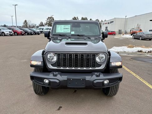 New 2026 Jeep Gladiator Sport AWD/4WD image 7