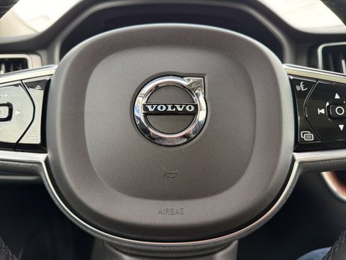 Used 2023 Volvo XC60 B5 Plus w/ Protection Package Premier image 57