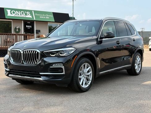 Used 2019 BMW X5 xDrive40i w/ Convenience Package AWD/4WD image 4