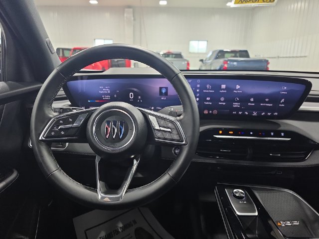 Used 2026 Buick Enclave Preferred AWD/4WD image 10