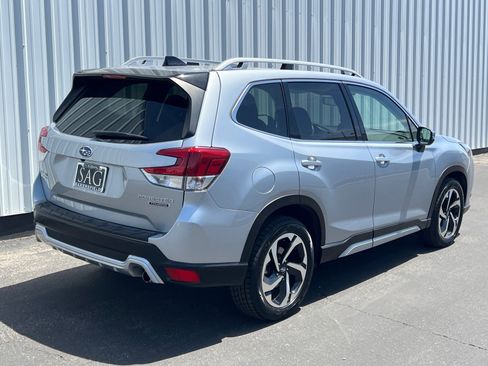 Certified 2024 Subaru Forester Touring w/ Convenience Package AWD/4WD image 6