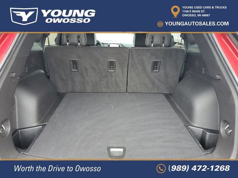 Used 2021 Chevrolet Blazer RS w/ Enhanced Convenience Package FWD image 31