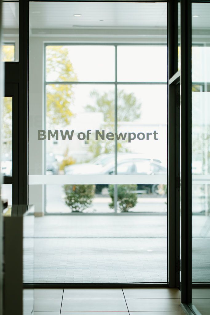 Used 2023 BMW 530i xDrive w/ Premium Package AWD/4WD image 55