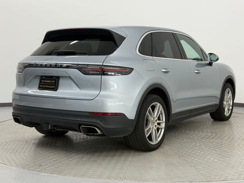 Certified 2023 Porsche Cayenne AWD/4WD image 9