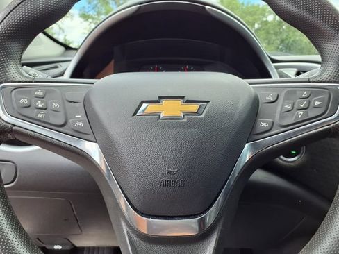 Used 2023 Chevrolet Malibu LT FWD image 15