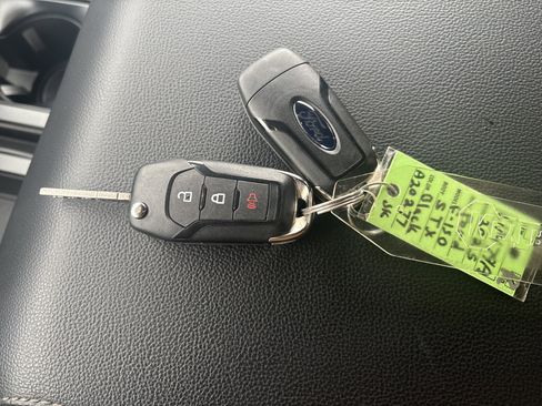 Used 2025 Ford F150 STX w/ Equipment Group 201A FX4 image 32