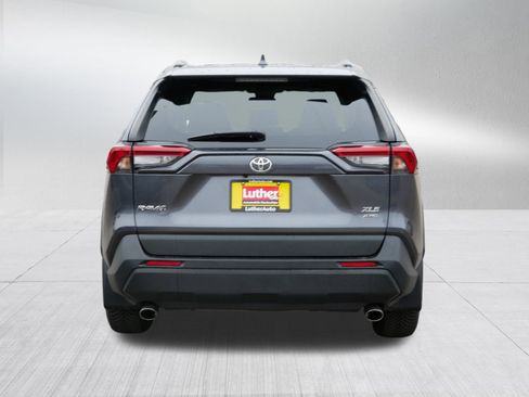 Used 2021 Toyota RAV4 XLE w/ Carpet Mat Package (TMS) image 6