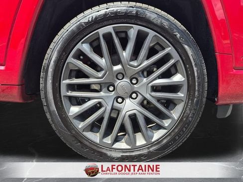 Certified 2022 Jeep Compass Limited w/ (RED) Package AWD/4WD image 32