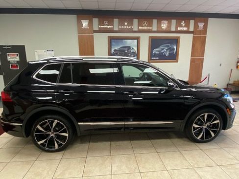 Used 2024 Volkswagen Tiguan SEL R-Line AWD/4WD image 6