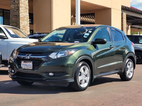 Used 2016 Honda HR-V EX image 10