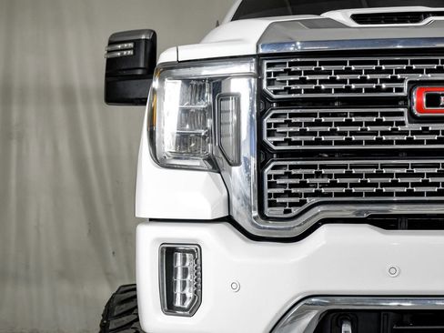 Used 2020 GMC Sierra 2500 Denali w/ Technology Package AWD/4WD image 41