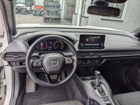 Used 2023 Honda HR-V Sport image 13