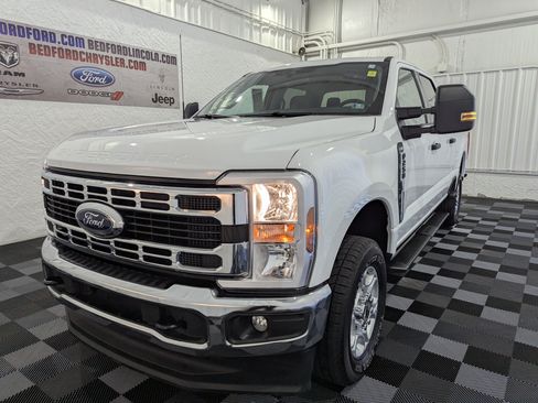 Used 2026 Ford F250 XLT AWD/4WD image 3