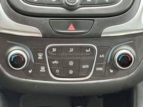 Used 2018 Chevrolet Equinox LT AWD/4WD image 14