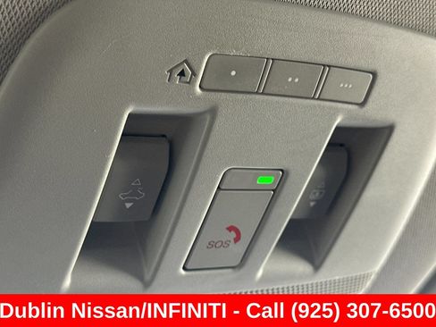 Used 2023 Nissan Ariya FWD image 24