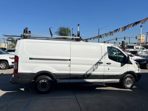 Used 2018 Ford Transit 250 148 Low Roof RWD image 9