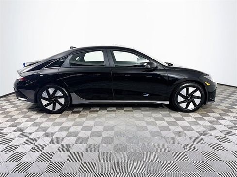 Used 2025 Hyundai Ioniq 6 SE image 25