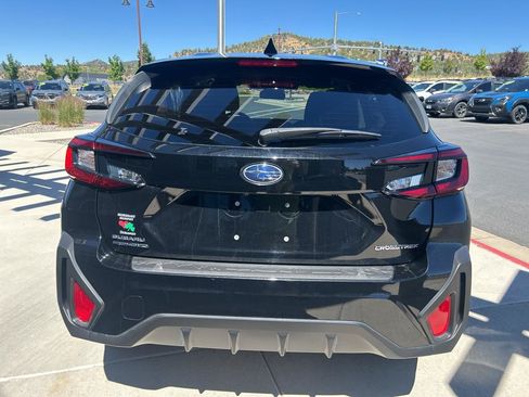 Used 2024 Subaru Crosstrek 2.0i AWD/4WD image 8