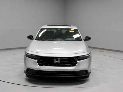 Used 2025 Honda Accord Sport image 5