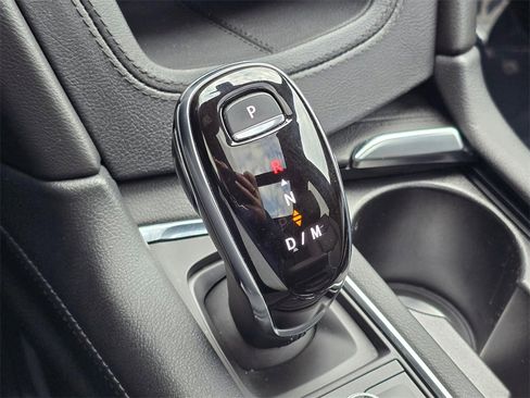 Used 2021 Cadillac XT6 Luxury image 37