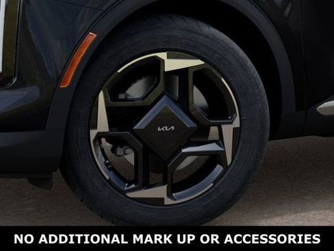 New 2026 Kia Sportage EX image 9