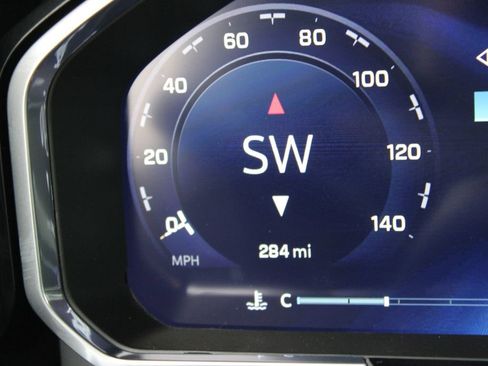 New 2026 Chevrolet Silverado 1500 LTZ w/ Z71 Off-Road Package image 33