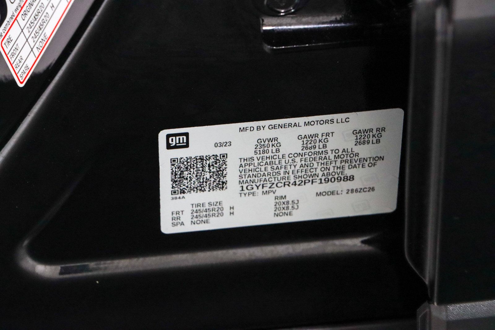 Used 2023 Cadillac XT4 Premium Luxury w/ Cold Weather Package FWD image 33