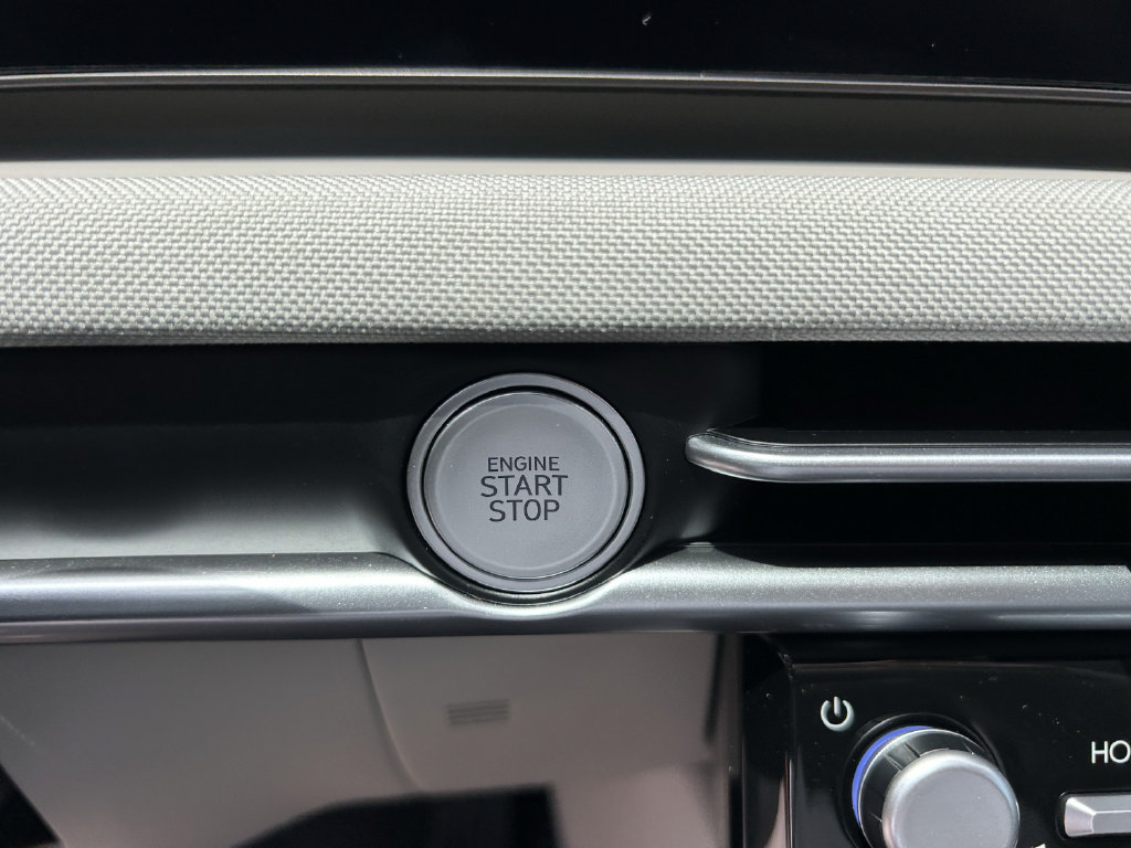 New 2026 Hyundai Tucson Limited FWD image 34