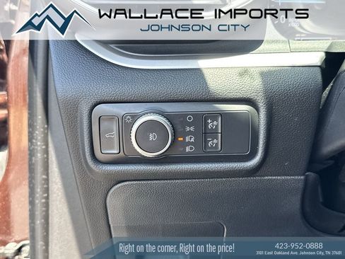Used 2020 Ford Explorer XLT w/ Equipment Group 202A AWD/4WD image 31