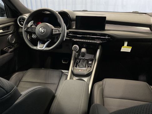 Used 2024 Alfa Romeo Tonale Veloce image 42