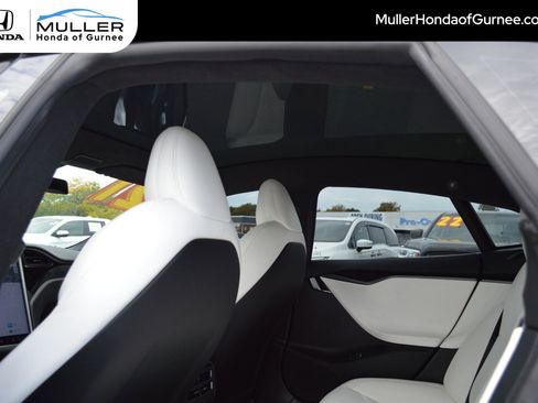 Used 2021 Tesla Model S Long Range Plus image 16